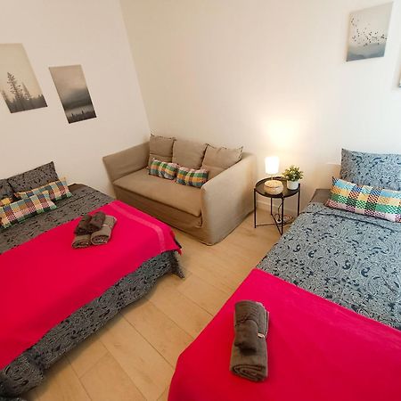 Private Rooms By Plaza Universidad Barcelona Zewnętrze zdjęcie