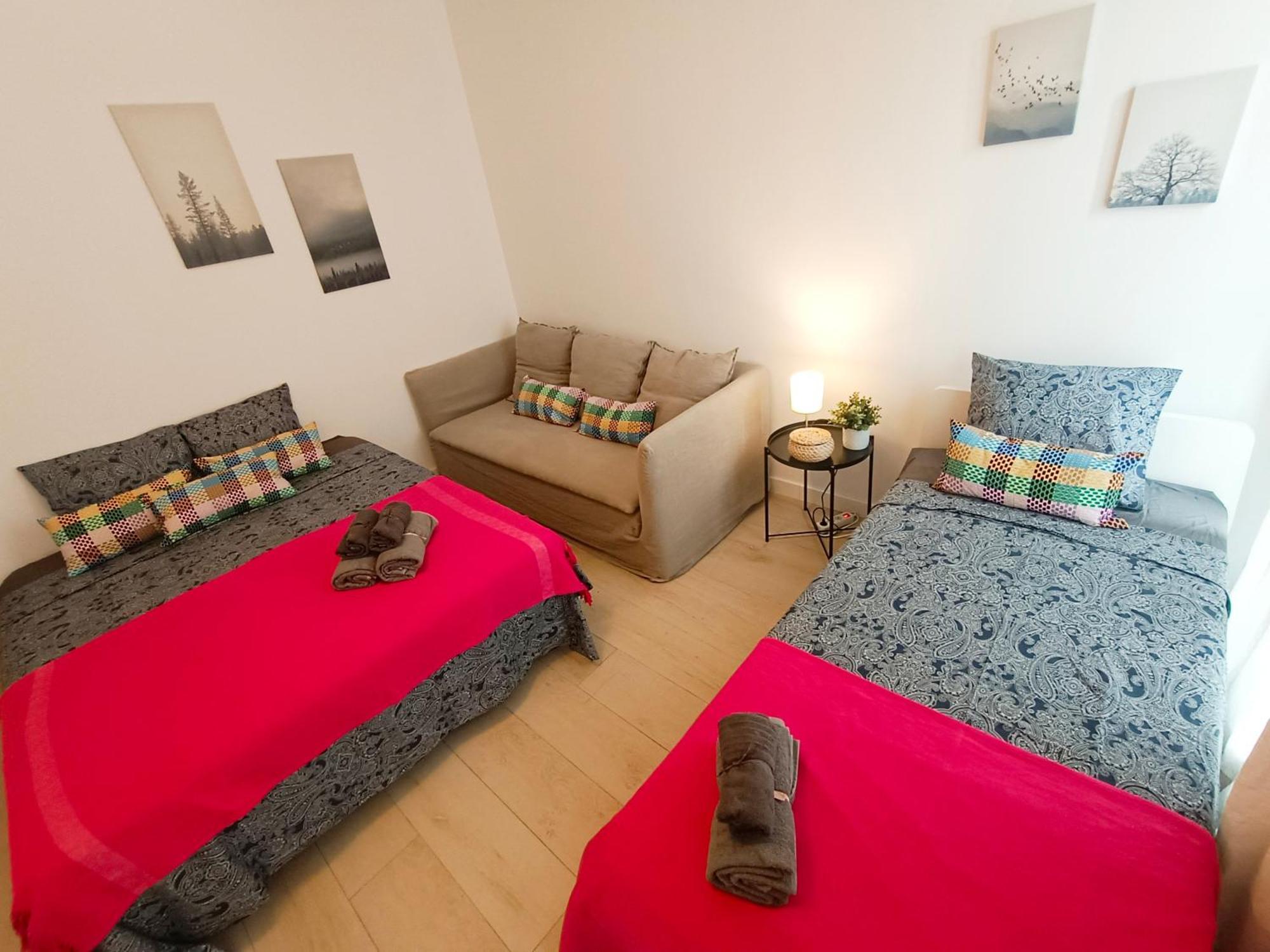 Private Rooms By Plaza Universidad Barcelona Zewnętrze zdjęcie